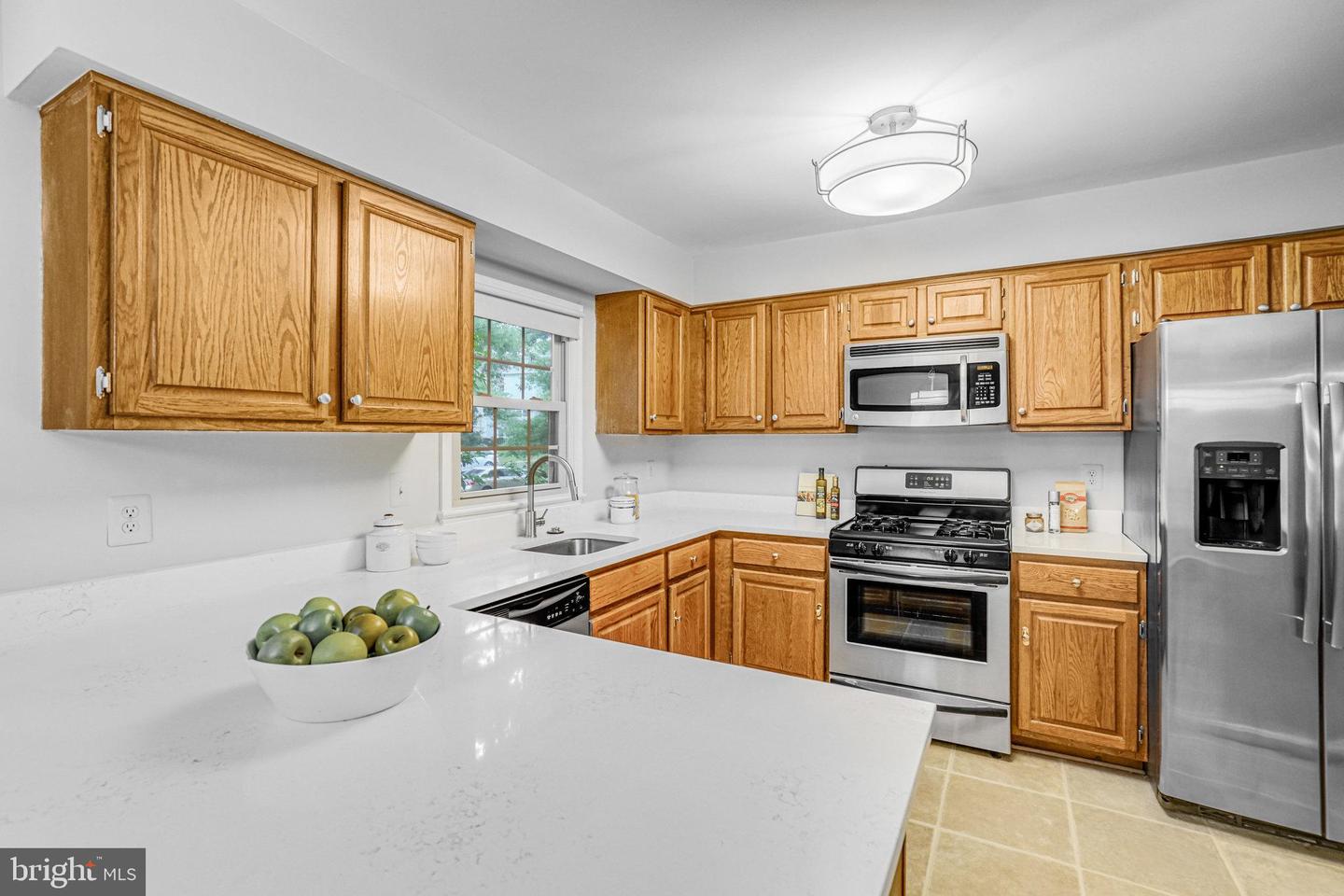 7825 BUTTERFIELD LN, ANNANDALE, Virginia 22003, 4 Bedrooms Bedrooms, 13 Rooms Rooms,3 BathroomsBathrooms,Residential,For sale,7825 BUTTERFIELD LN,VAFX2268104 MLS # VAFX2268104