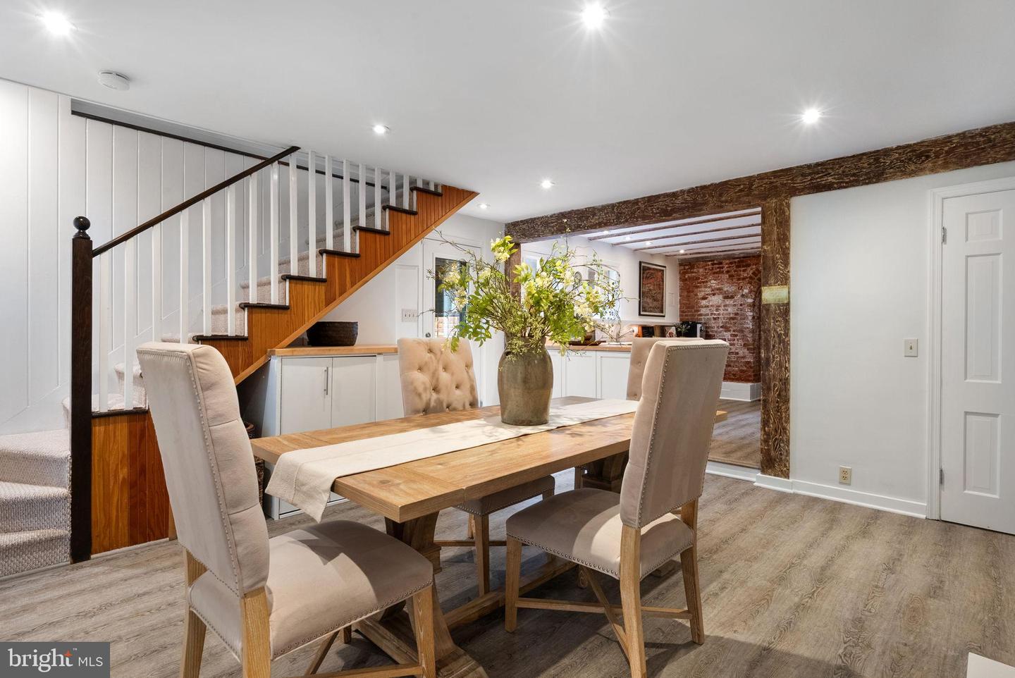 430 S LEE ST S, ALEXANDRIA, Virginia 22314, 4 Bedrooms Bedrooms, ,3 BathroomsBathrooms,Residential,For sale,430 S LEE ST S,VAAX2049902 MLS # VAAX2049902