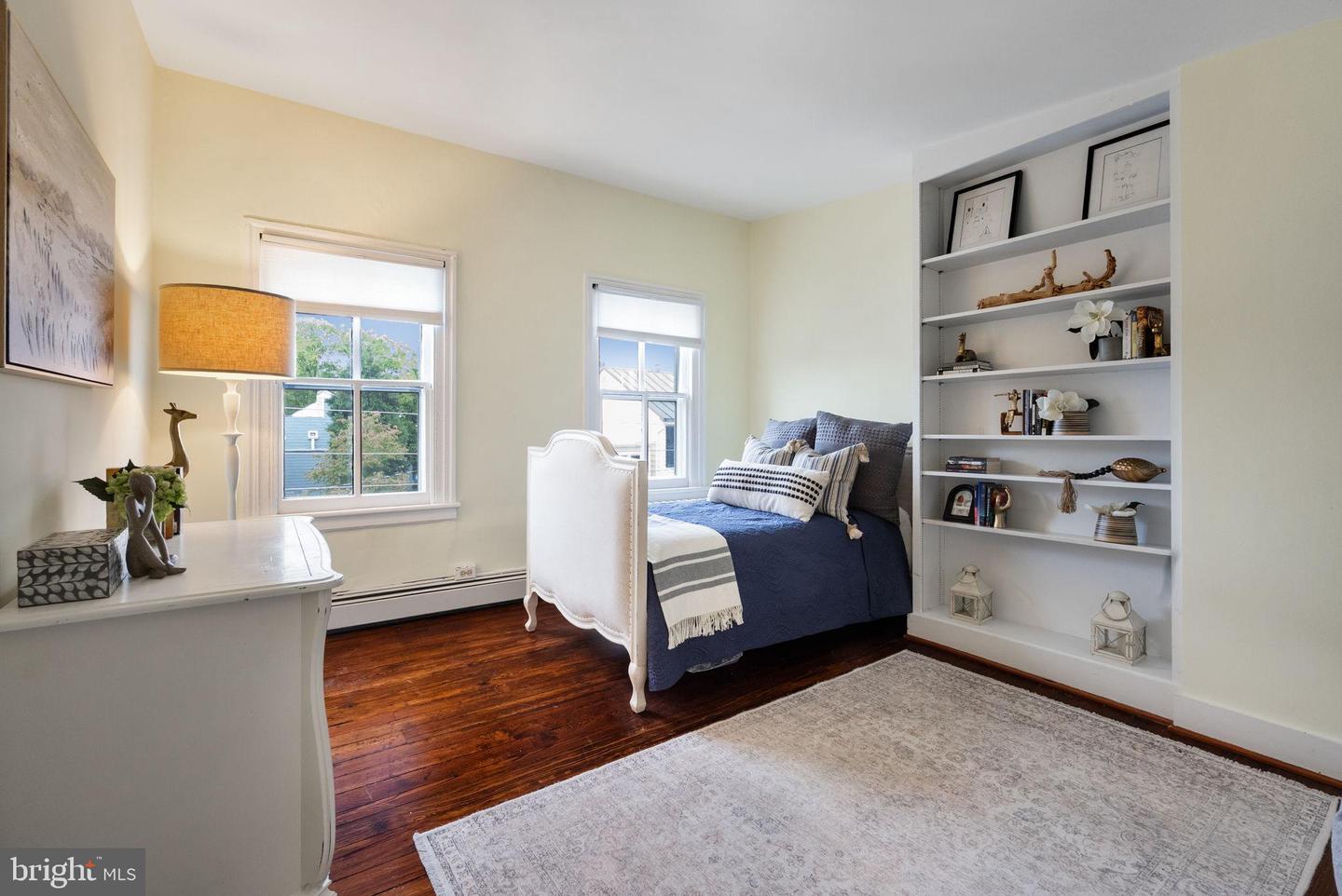 430 S LEE ST S, ALEXANDRIA, Virginia 22314, 4 Bedrooms Bedrooms, ,3 BathroomsBathrooms,Residential,For sale,430 S LEE ST S,VAAX2049902 MLS # VAAX2049902