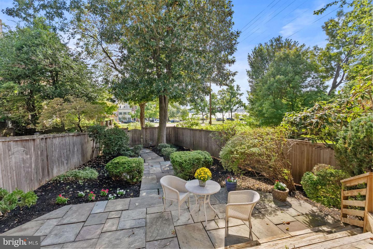 430 S LEE ST S, ALEXANDRIA, Virginia 22314, 4 Bedrooms Bedrooms, ,3 BathroomsBathrooms,Residential,For sale,430 S LEE ST S,VAAX2049902 MLS # VAAX2049902