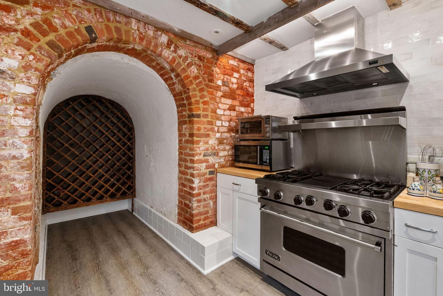 430 S LEE ST S, ALEXANDRIA, Virginia 22314, 4 Bedrooms Bedrooms, ,3 BathroomsBathrooms,Residential,For sale,430 S LEE ST S,VAAX2049902 MLS # VAAX2049902