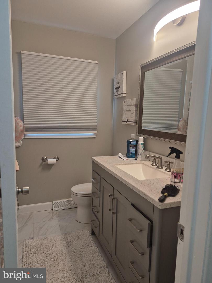 7952 HAMMOND ST, ALEXANDRIA, Virginia 22309, 3 Bedrooms Bedrooms, ,2 BathroomsBathrooms,Residential,For sale,7952 HAMMOND ST,VAFX2268210 MLS # VAFX2268210