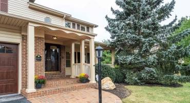 13405 VIRGINIA WILLOW DR, FAIRFAX, Virginia 22033, 4 Bedrooms Bedrooms, ,3 BathroomsBathrooms,Residential,For sale,13405 VIRGINIA WILLOW DR,VAFX2268154 MLS # VAFX2268154