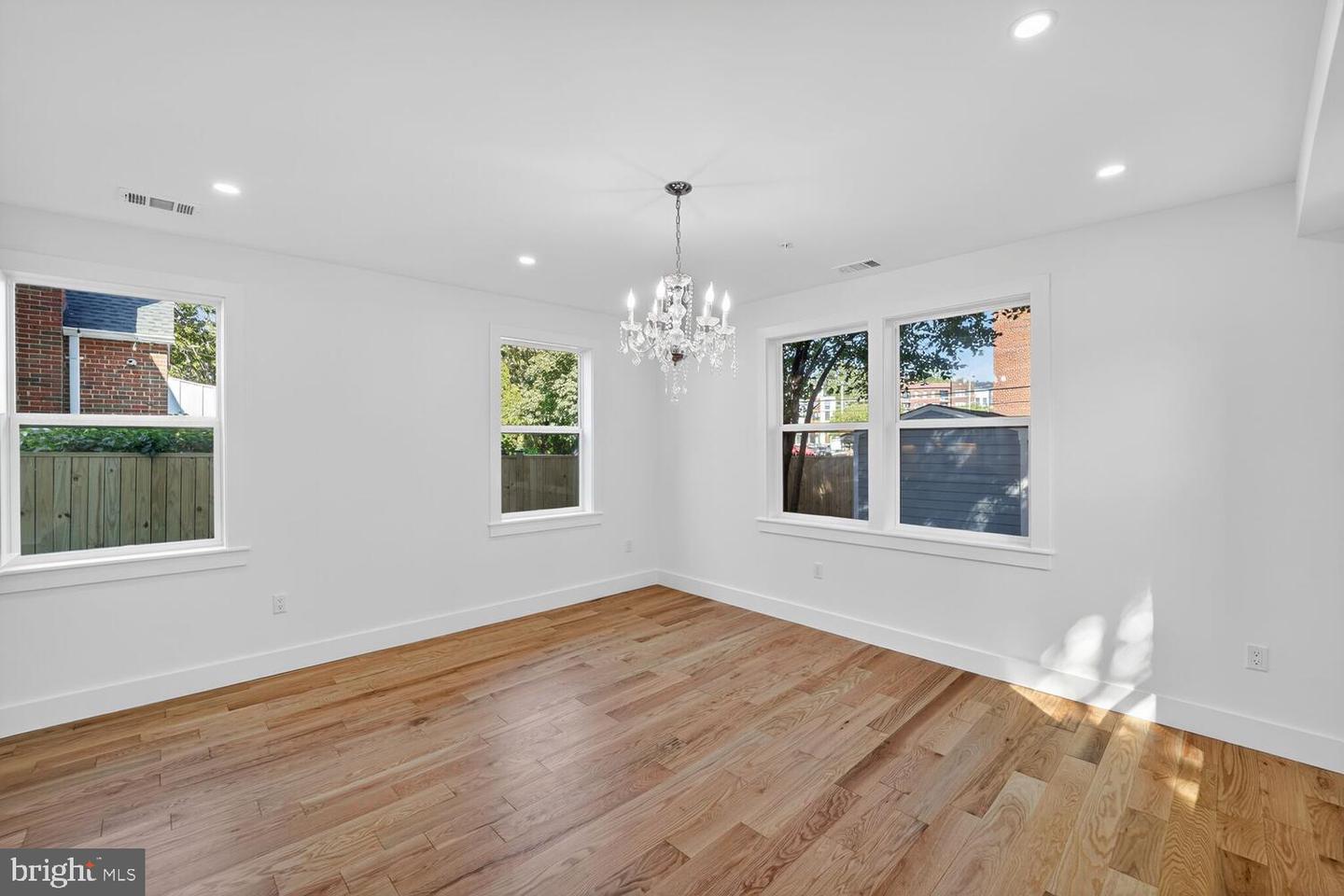 1516 EVARTS ST NE, WASHINGTON, District Of Columbia 20018, 5 Bedrooms Bedrooms, ,3 BathroomsBathrooms,Residential,For sale,1516 EVARTS ST NE,DCDC2223174 MLS # DCDC2223174 1516 EVARTS ST NE, WASHINGTON, District Of Columbia 20018, 5 Bedrooms Bedrooms, ,3 BathroomsBathrooms,Residential,For sale,1516 EVARTS ST NE,DCDC2223174 MLS # DCDC2223174