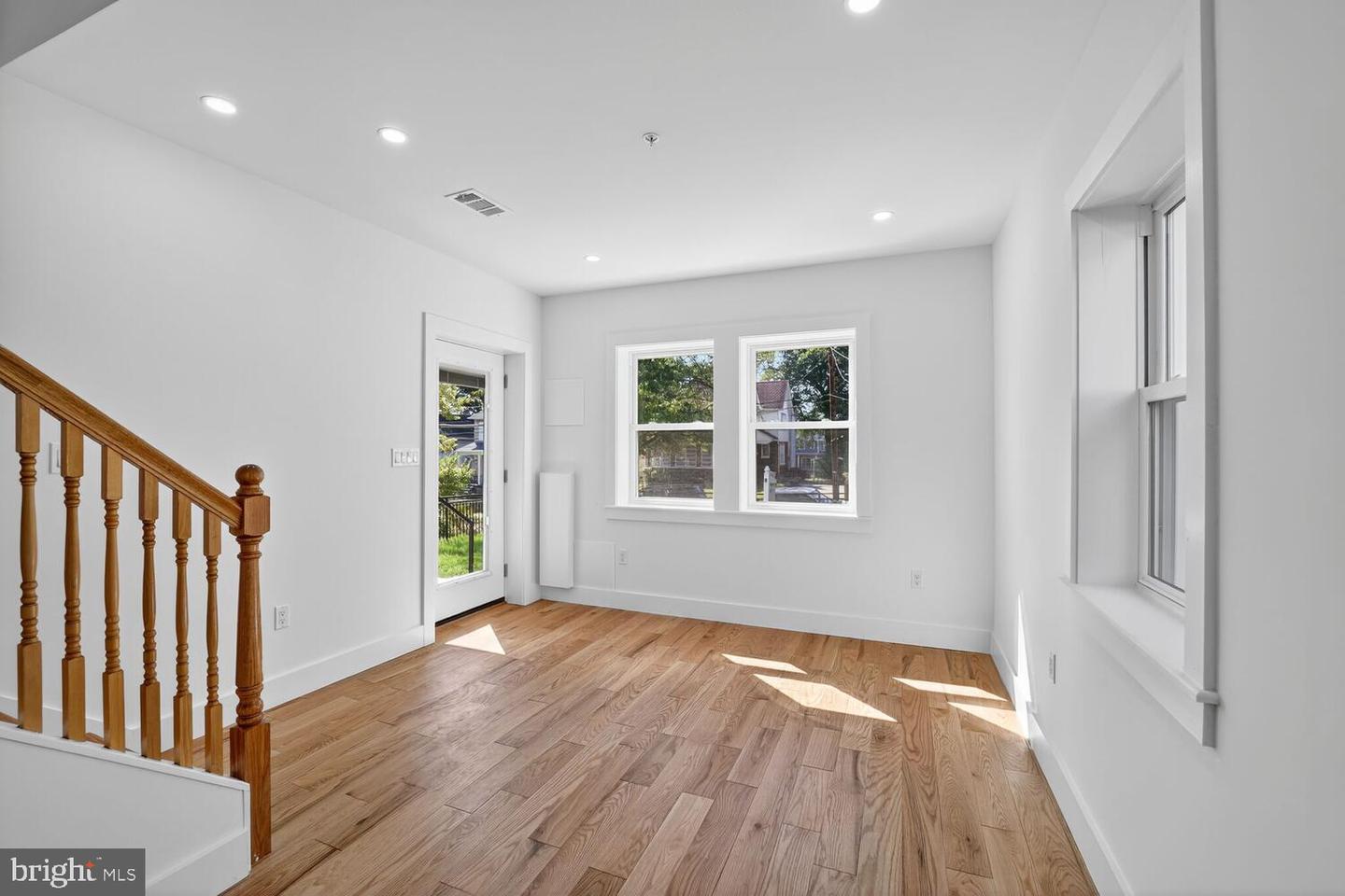 1516 EVARTS ST NE, WASHINGTON, District Of Columbia 20018, 5 Bedrooms Bedrooms, ,3 BathroomsBathrooms,Residential,For sale,1516 EVARTS ST NE,DCDC2223174 MLS # DCDC2223174 1516 EVARTS ST NE, WASHINGTON, District Of Columbia 20018, 5 Bedrooms Bedrooms, ,3 BathroomsBathrooms,Residential,For sale,1516 EVARTS ST NE,DCDC2223174 MLS # DCDC2223174