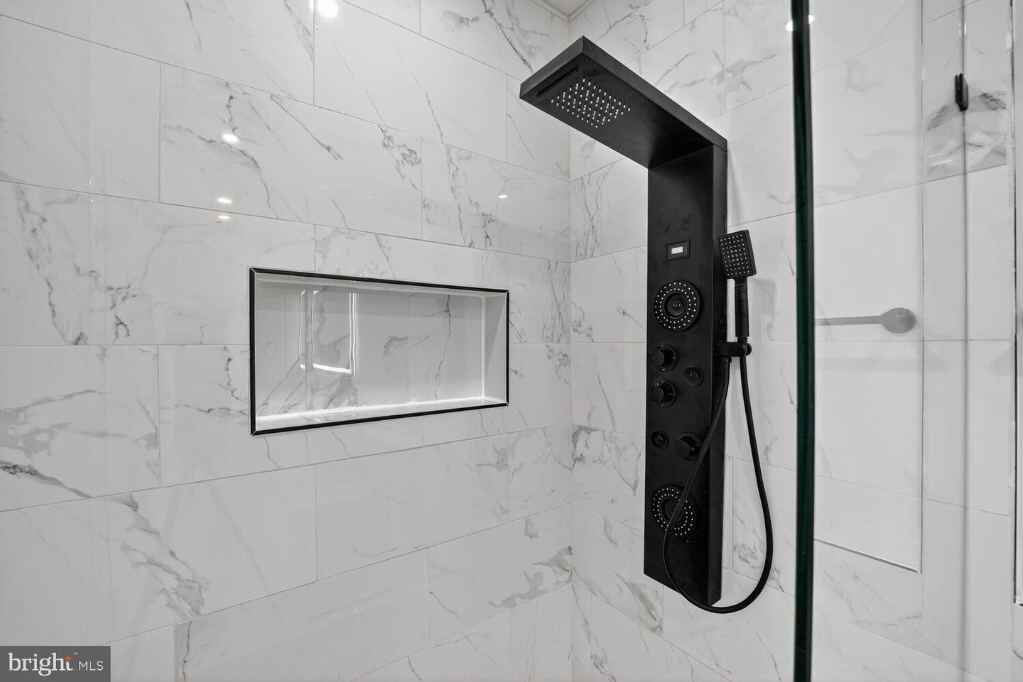 1516 EVARTS ST NE, WASHINGTON, District Of Columbia 20018, 5 Bedrooms Bedrooms, ,3 BathroomsBathrooms,Residential,For sale,1516 EVARTS ST NE,DCDC2223174 MLS # DCDC2223174 1516 EVARTS ST NE, WASHINGTON, District Of Columbia 20018, 5 Bedrooms Bedrooms, ,3 BathroomsBathrooms,Residential,For sale,1516 EVARTS ST NE,DCDC2223174 MLS # DCDC2223174