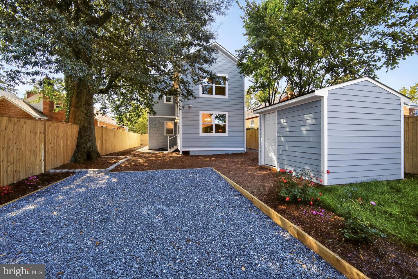 1516 EVARTS ST NE, WASHINGTON, District Of Columbia 20018, 5 Bedrooms Bedrooms, ,3 BathroomsBathrooms,Residential,For sale,1516 EVARTS ST NE,DCDC2223174 MLS # DCDC2223174 1516 EVARTS ST NE, WASHINGTON, District Of Columbia 20018, 5 Bedrooms Bedrooms, ,3 BathroomsBathrooms,Residential,For sale,1516 EVARTS ST NE,DCDC2223174 MLS # DCDC2223174