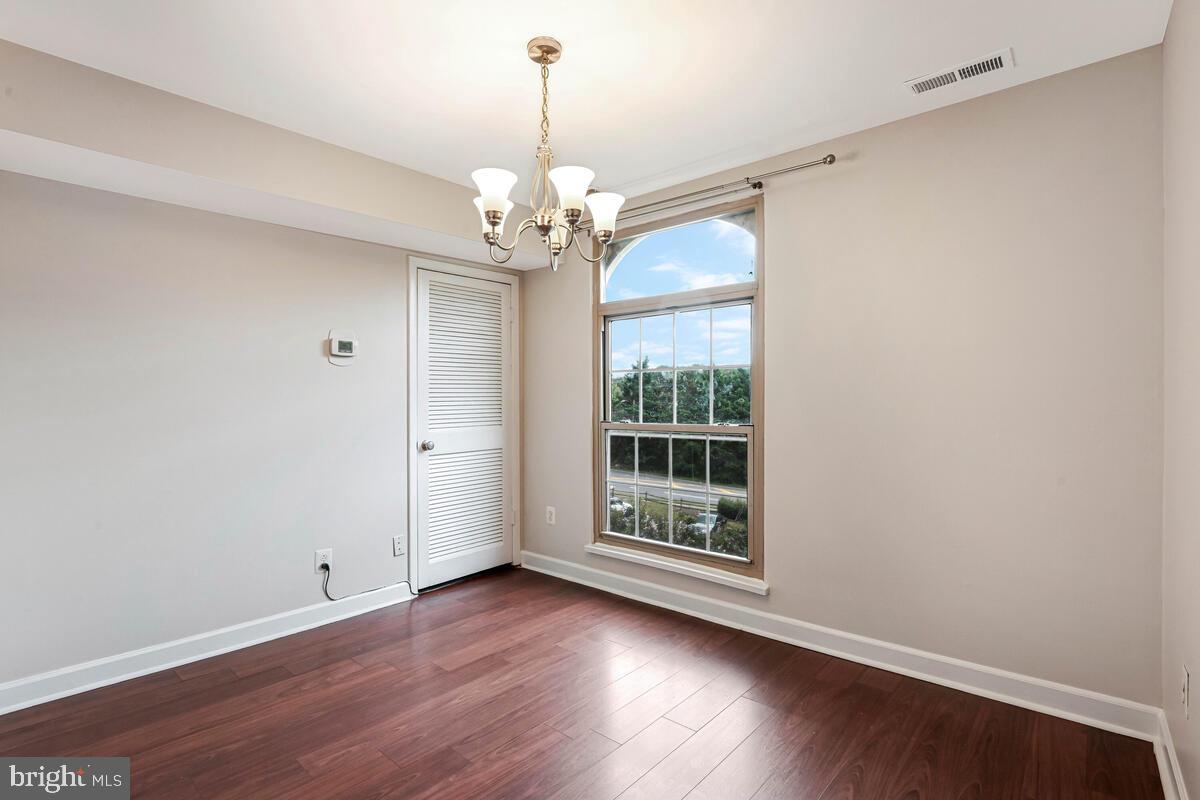 8300 TOBIN RD #34, ANNANDALE, Virginia 22003, 2 Bedrooms Bedrooms, ,1 BathroomBathrooms,Residential,For sale,8300 TOBIN RD #34,VAFX2268212 MLS # VAFX2268212