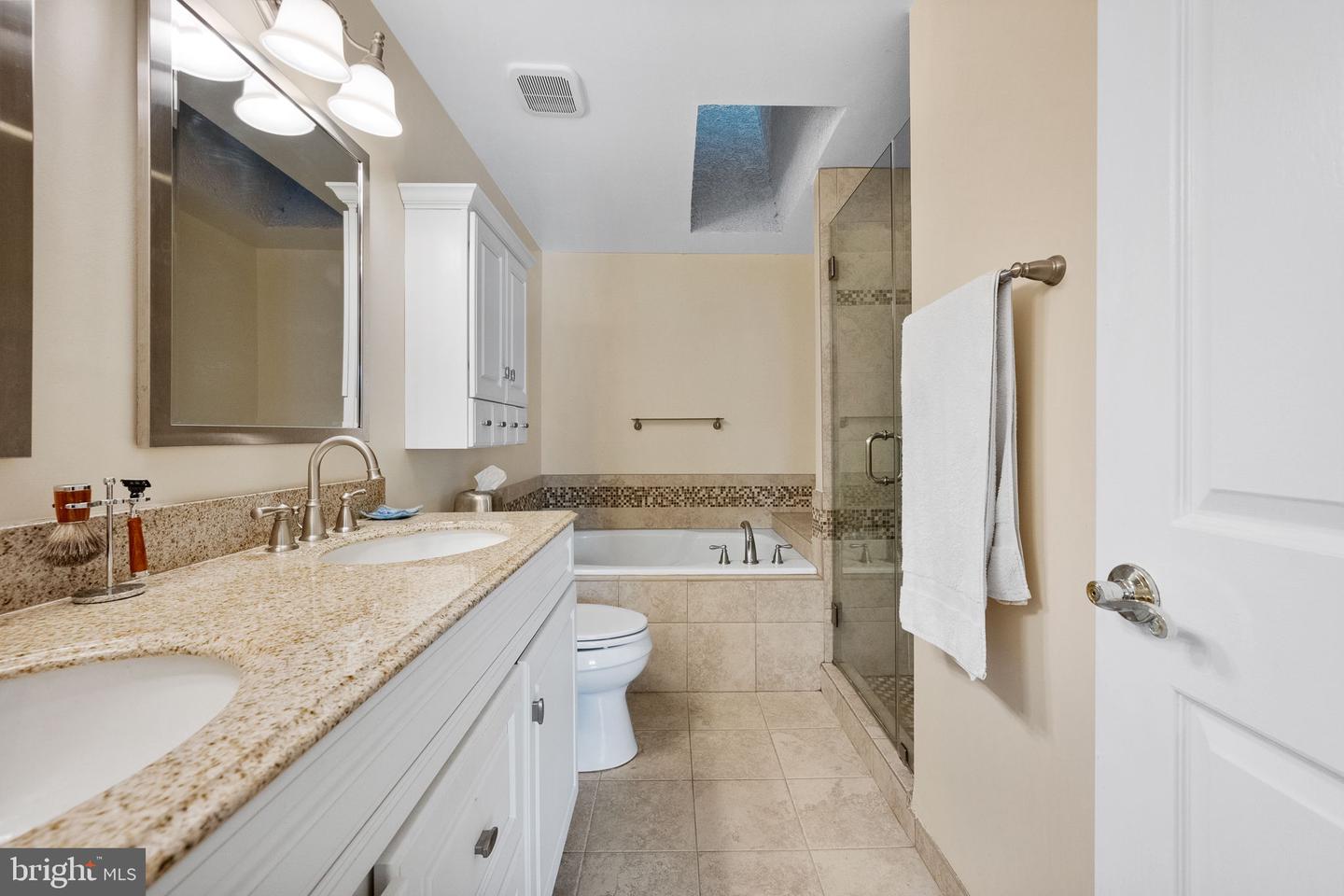 21113 CROCUS TER, ASHBURN, Virginia 20147, 2 Bedrooms Bedrooms, ,3 BathroomsBathrooms,Residential,For sale,21113 CROCUS TER,VALO2107186 MLS # VALO2107186