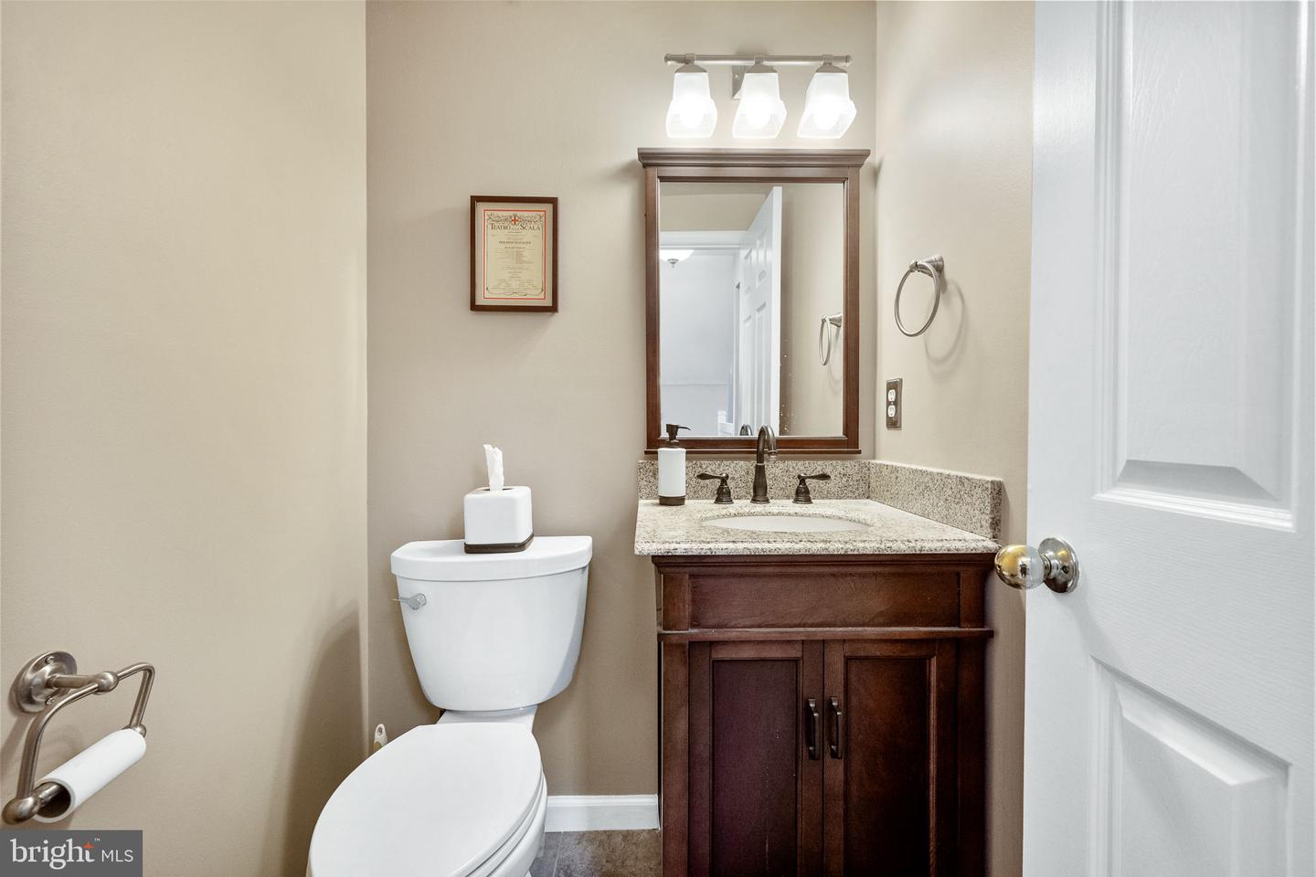 21113 CROCUS TER, ASHBURN, Virginia 20147, 2 Bedrooms Bedrooms, ,3 BathroomsBathrooms,Residential,For sale,21113 CROCUS TER,VALO2107186 MLS # VALO2107186