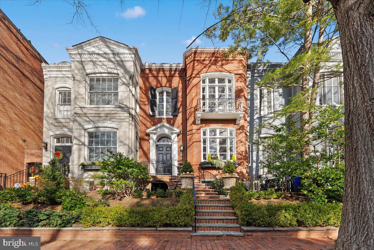 2815 Q ST NW, WASHINGTON, District Of Columbia 20007, 3 Bedrooms Bedrooms, ,3 BathroomsBathrooms,Residential,For sale,2815 Q ST NW,DCDC2223244 MLS # DCDC2223244