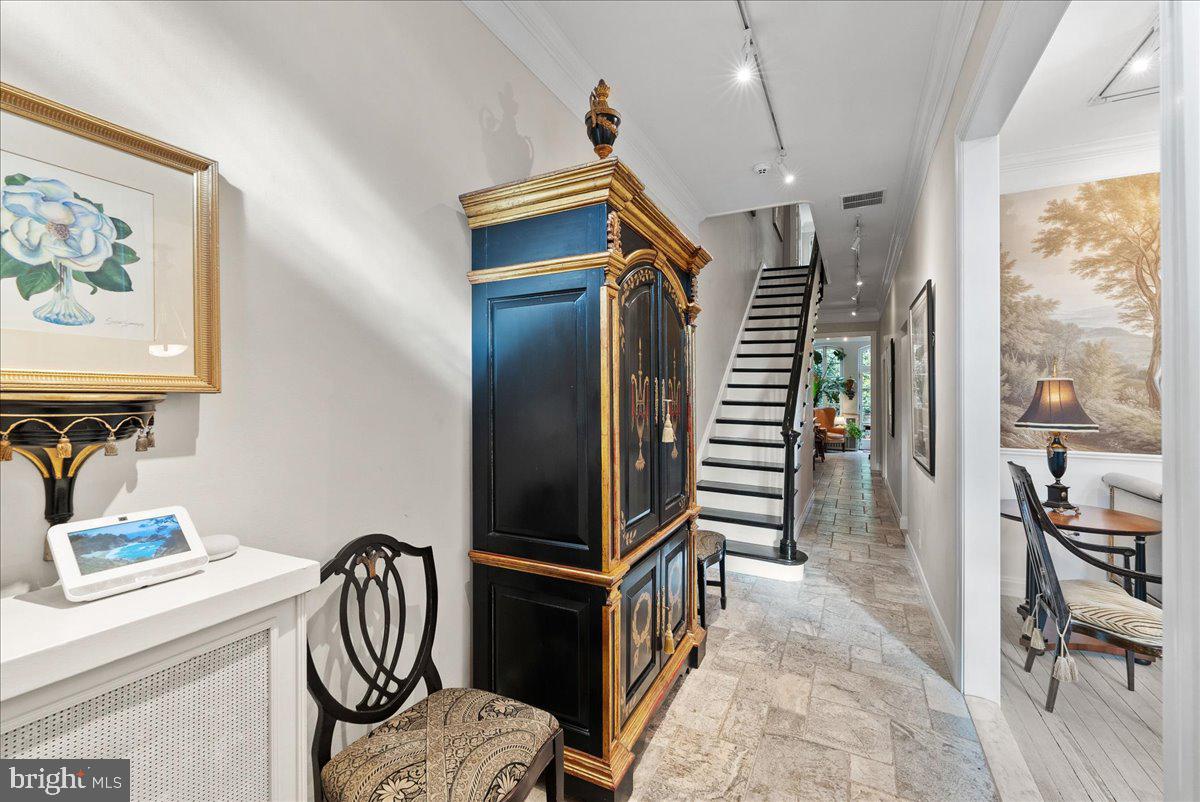 2815 Q ST NW, WASHINGTON, District Of Columbia 20007, 3 Bedrooms Bedrooms, ,3 BathroomsBathrooms,Residential,For sale,2815 Q ST NW,DCDC2223244 MLS # DCDC2223244