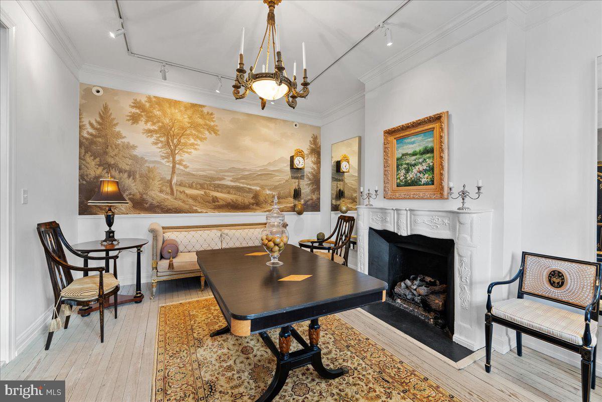 2815 Q ST NW, WASHINGTON, District Of Columbia 20007, 3 Bedrooms Bedrooms, ,3 BathroomsBathrooms,Residential,For sale,2815 Q ST NW,DCDC2223244 MLS # DCDC2223244