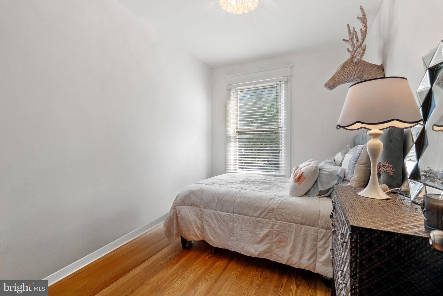 939 15TH ST SE, WASHINGTON, District Of Columbia 20003, 3 Bedrooms Bedrooms, ,1 BathroomBathrooms,Residential,For sale,939 15TH ST SE,DCDC2223252 MLS # DCDC2223252