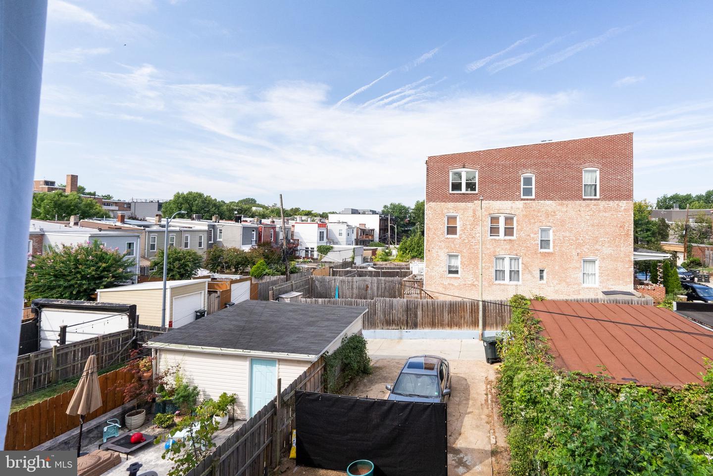 939 15TH ST SE, WASHINGTON, District Of Columbia 20003, 3 Bedrooms Bedrooms, ,1 BathroomBathrooms,Residential,For sale,939 15TH ST SE,DCDC2223252 MLS # DCDC2223252