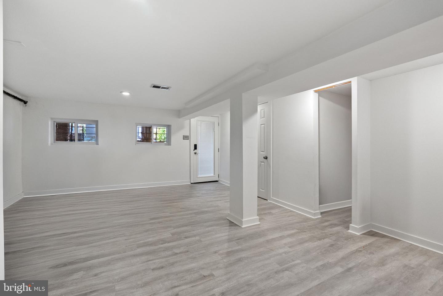 939 15TH ST SE, WASHINGTON, District Of Columbia 20003, 3 Bedrooms Bedrooms, ,1 BathroomBathrooms,Residential,For sale,939 15TH ST SE,DCDC2223252 MLS # DCDC2223252