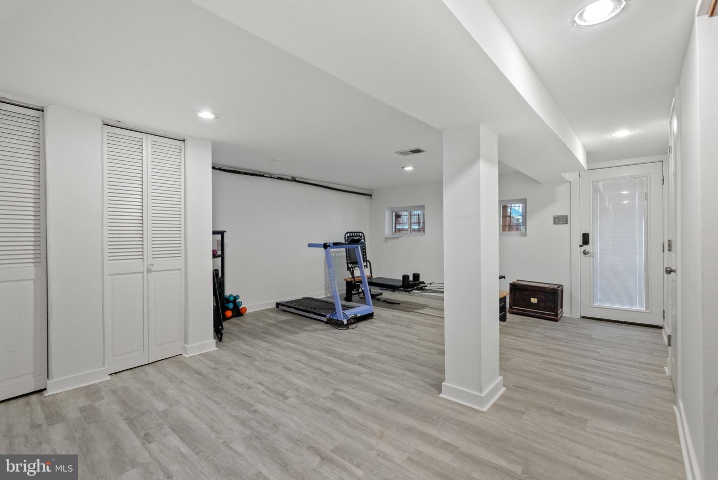 939 15TH ST SE, WASHINGTON, District Of Columbia 20003, 3 Bedrooms Bedrooms, ,1 BathroomBathrooms,Residential,For sale,939 15TH ST SE,DCDC2223252 MLS # DCDC2223252