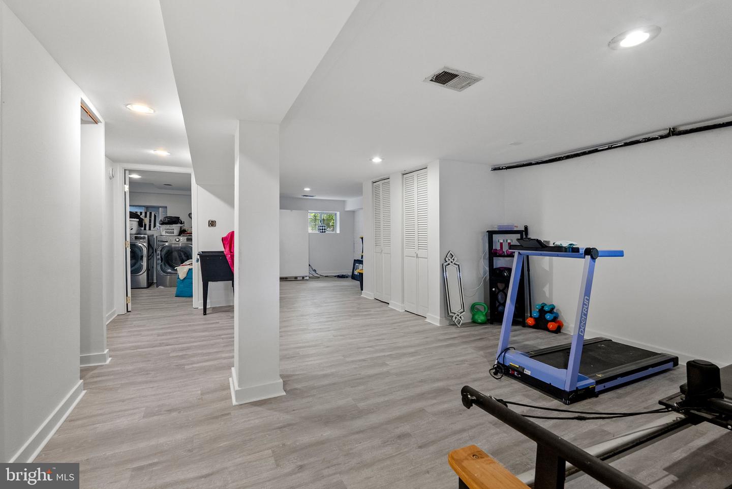 939 15TH ST SE, WASHINGTON, District Of Columbia 20003, 3 Bedrooms Bedrooms, ,1 BathroomBathrooms,Residential,For sale,939 15TH ST SE,DCDC2223252 MLS # DCDC2223252