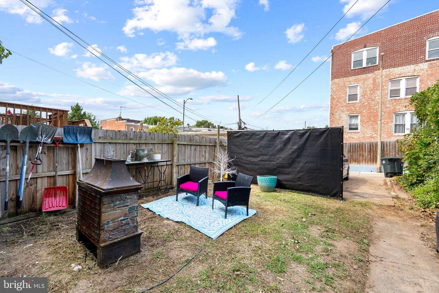939 15TH ST SE, WASHINGTON, District Of Columbia 20003, 3 Bedrooms Bedrooms, ,1 BathroomBathrooms,Residential,For sale,939 15TH ST SE,DCDC2223252 MLS # DCDC2223252