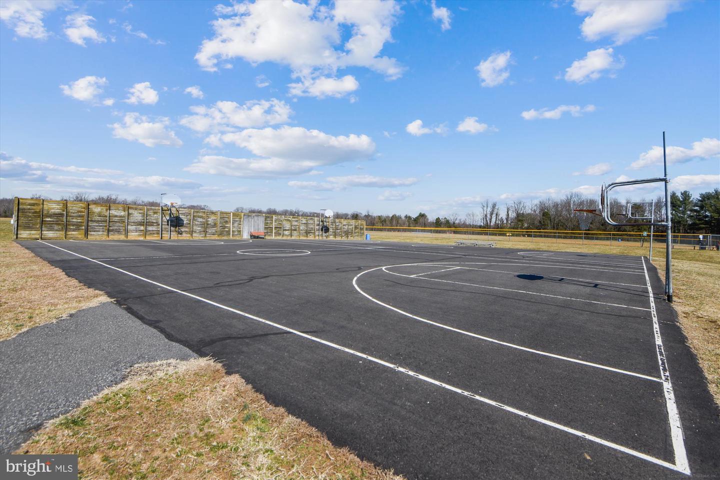 8 MINTWOOD DR, FREDERICKSBURG, Virginia 22405, 4 Bedrooms Bedrooms, ,3 BathroomsBathrooms,Residential,For sale,8 MINTWOOD DR,VAST2042782 MLS # VAST2042782 8 MINTWOOD DR, FREDERICKSBURG, Virginia 22405, 4 Bedrooms Bedrooms, ,3 BathroomsBathrooms,Residential,For sale,8 MINTWOOD DR,VAST2042782 MLS # VAST2042782