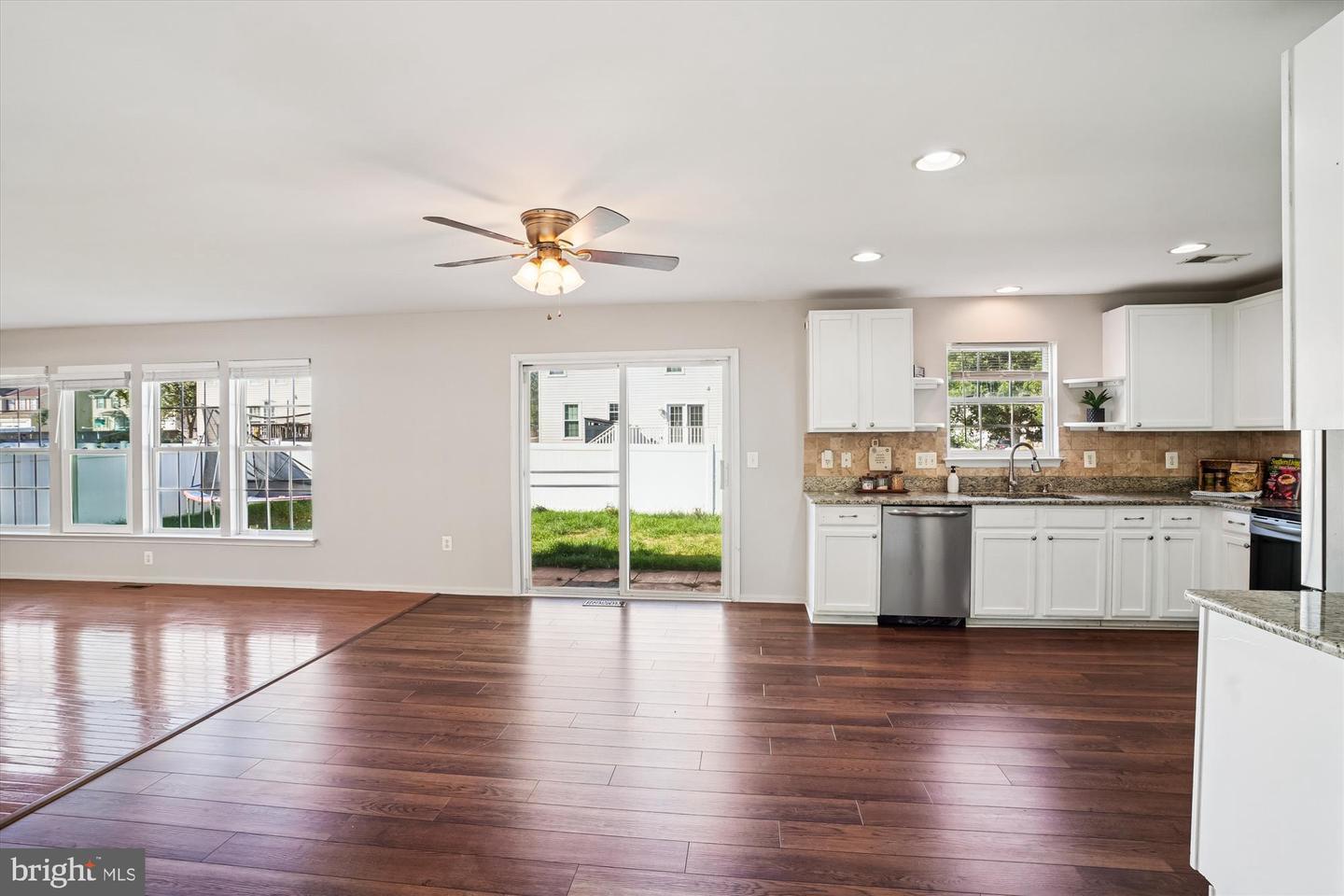 8 MINTWOOD DR, FREDERICKSBURG, Virginia 22405, 4 Bedrooms Bedrooms, ,3 BathroomsBathrooms,Residential,For sale,8 MINTWOOD DR,VAST2042782 MLS # VAST2042782 8 MINTWOOD DR, FREDERICKSBURG, Virginia 22405, 4 Bedrooms Bedrooms, ,3 BathroomsBathrooms,Residential,For sale,8 MINTWOOD DR,VAST2042782 MLS # VAST2042782