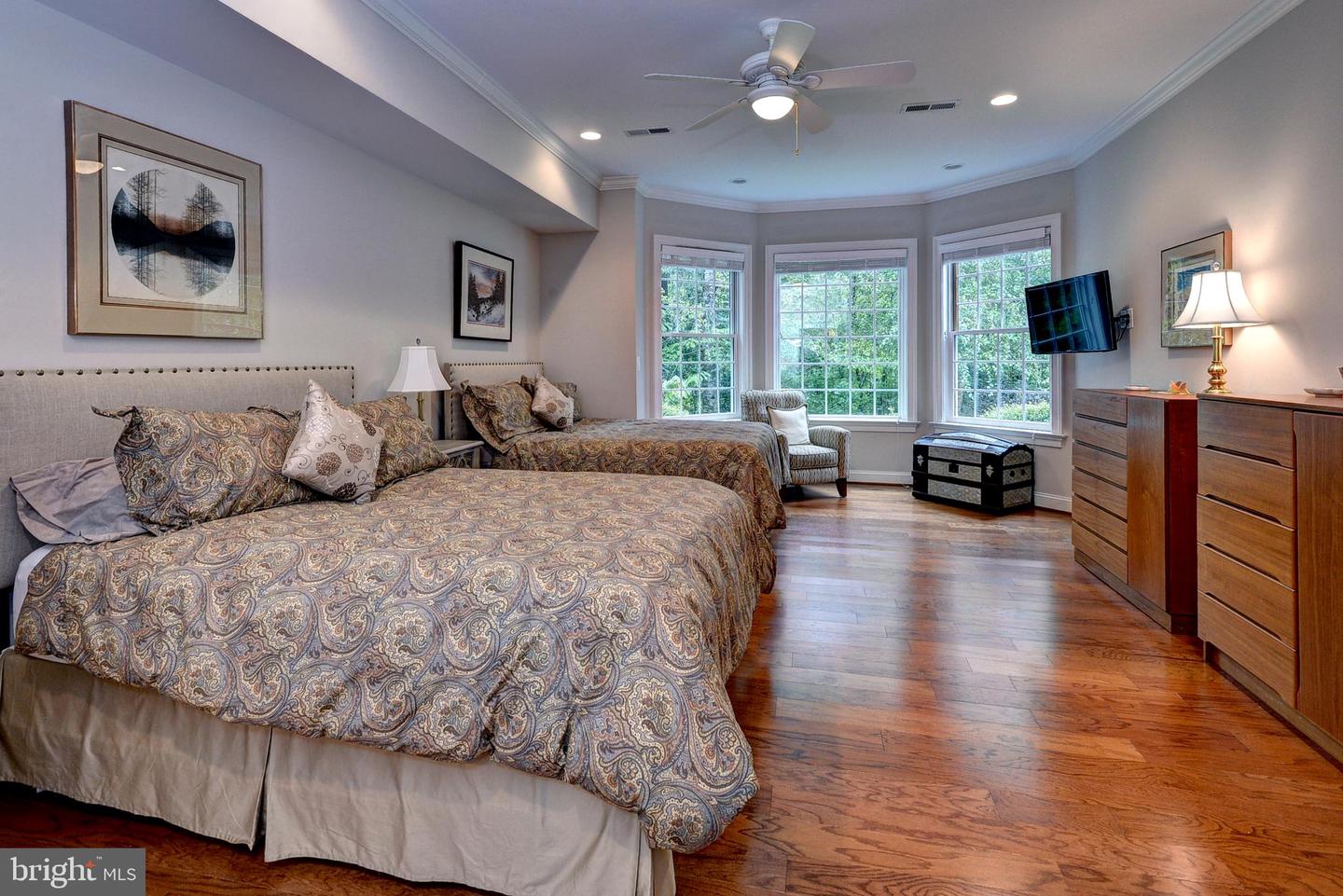137 WESTBURY, WILLIAMSBURG, Virginia 23188, 4 Bedrooms Bedrooms, ,4 BathroomsBathrooms,Residential,For sale,137 WESTBURY,VAJC2000528 MLS # VAJC2000528