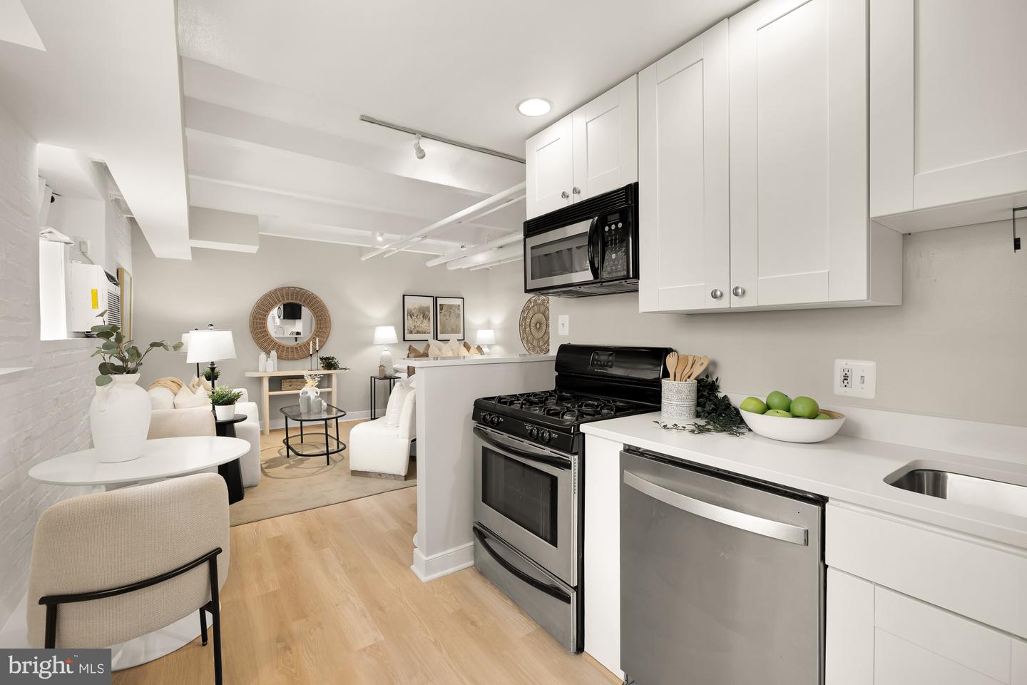 1514 17TH ST NW #B4, WASHINGTON, District Of Columbia 20036, ,1 BathroomBathrooms,Residential,For sale,1514 17TH ST NW #B4,DCDC2223292 MLS # DCDC2223292