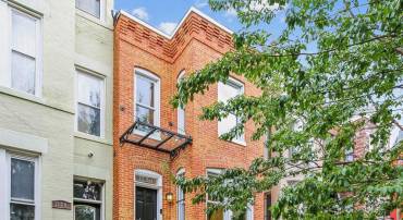 1124 G ST NE, WASHINGTON, District Of Columbia 20002, 3 Bedrooms Bedrooms, ,3 BathroomsBathrooms,Residential,For sale,1124 G ST NE,DCDC2223300 MLS # DCDC2223300