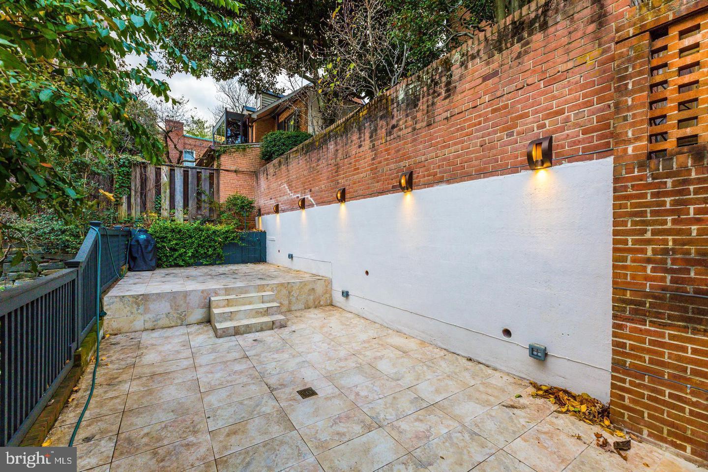 1656 32ND ST NW, WASHINGTON, District Of Columbia 20007, 2 Bedrooms Bedrooms, ,1 BathroomBathrooms,Residential,For sale,1656 32ND ST NW,DCDC2223302 MLS # DCDC2223302 1656 32ND ST NW, WASHINGTON, District Of Columbia 20007, 2 Bedrooms Bedrooms, ,1 BathroomBathrooms,Residential,For sale,1656 32ND ST NW,DCDC2223302 MLS # DCDC2223302