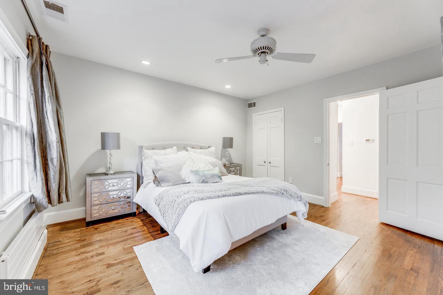 1656 32ND ST NW, WASHINGTON, District Of Columbia 20007, 2 Bedrooms Bedrooms, ,1 BathroomBathrooms,Residential,For sale,1656 32ND ST NW,DCDC2223302 MLS # DCDC2223302 1656 32ND ST NW, WASHINGTON, District Of Columbia 20007, 2 Bedrooms Bedrooms, ,1 BathroomBathrooms,Residential,For sale,1656 32ND ST NW,DCDC2223302 MLS # DCDC2223302