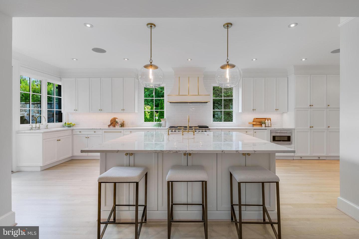 5033 TILDEN ST NW, WASHINGTON, District Of Columbia 20016, 6 Bedrooms Bedrooms, ,7 BathroomsBathrooms,Residential,For sale,5033 TILDEN ST NW,DCDC2223266 MLS # DCDC2223266