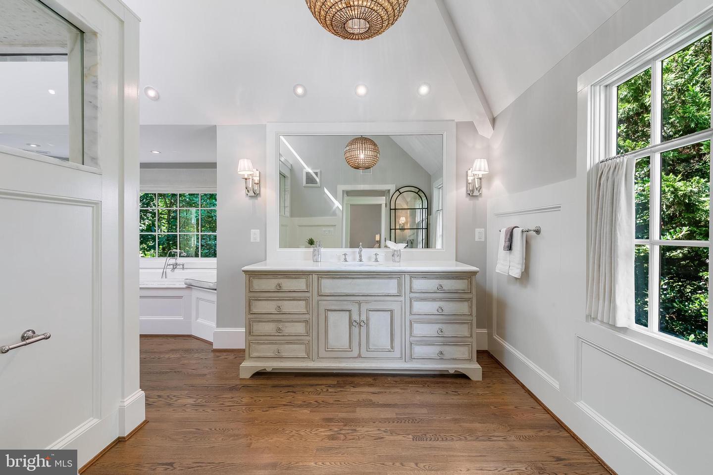 5033 TILDEN ST NW, WASHINGTON, District Of Columbia 20016, 6 Bedrooms Bedrooms, ,7 BathroomsBathrooms,Residential,For sale,5033 TILDEN ST NW,DCDC2223266 MLS # DCDC2223266