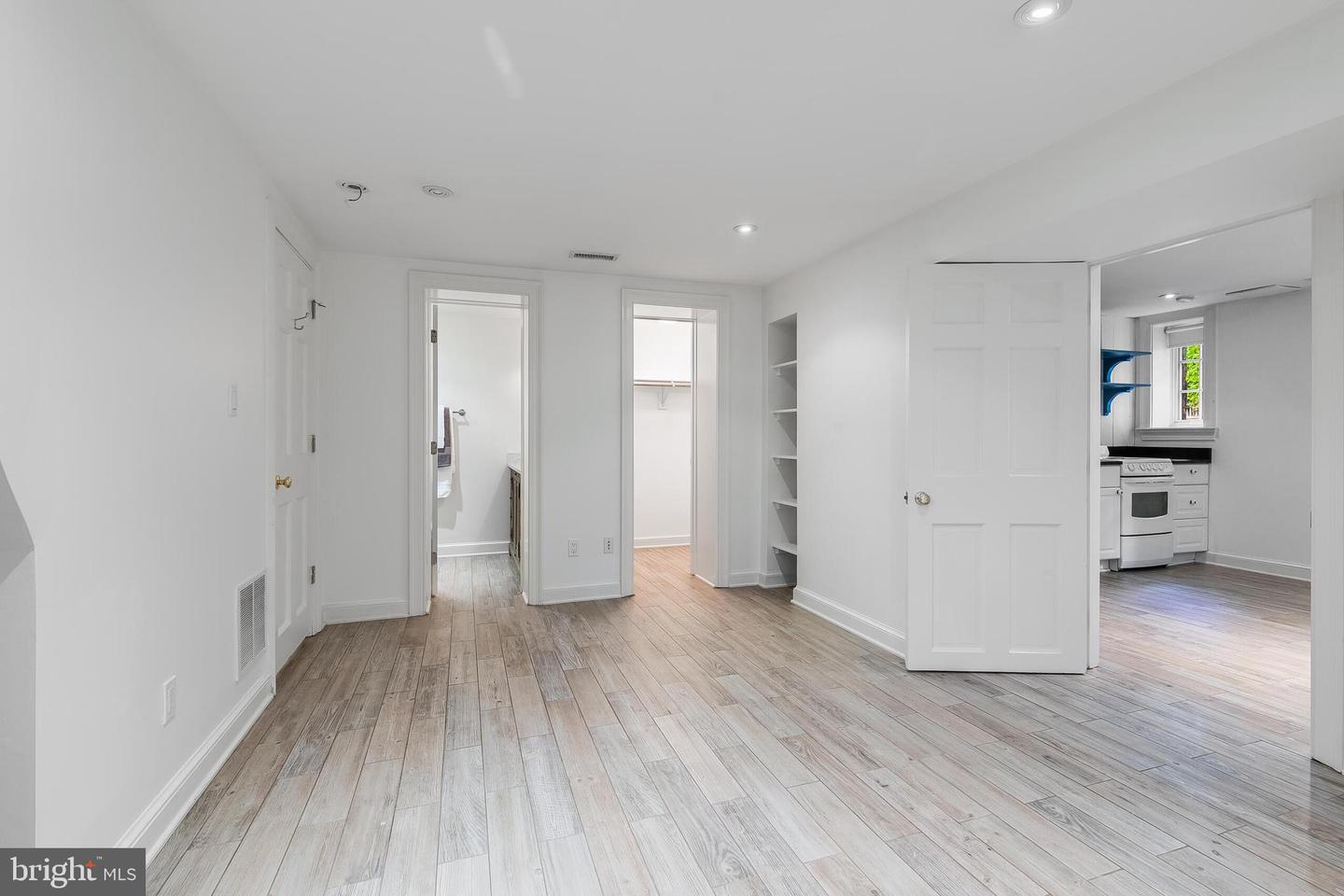 5033 TILDEN ST NW, WASHINGTON, District Of Columbia 20016, 6 Bedrooms Bedrooms, ,7 BathroomsBathrooms,Residential,For sale,5033 TILDEN ST NW,DCDC2223266 MLS # DCDC2223266