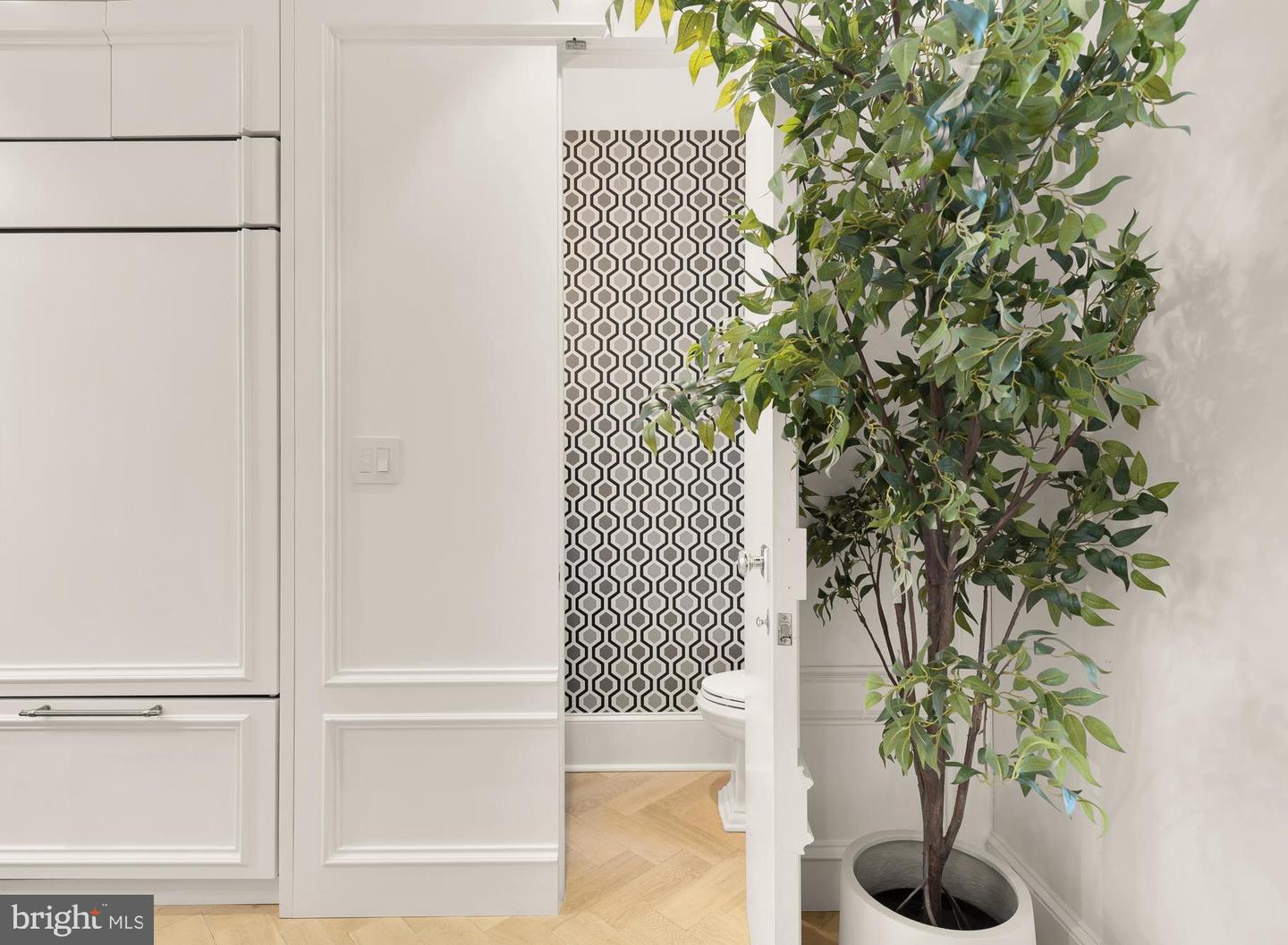 1309 R ST NW #1, WASHINGTON, District Of Columbia 20009, 3 Bedrooms Bedrooms, ,3 BathroomsBathrooms,Residential,For sale,1309 R ST NW #1,DCDC2223286 MLS # DCDC2223286