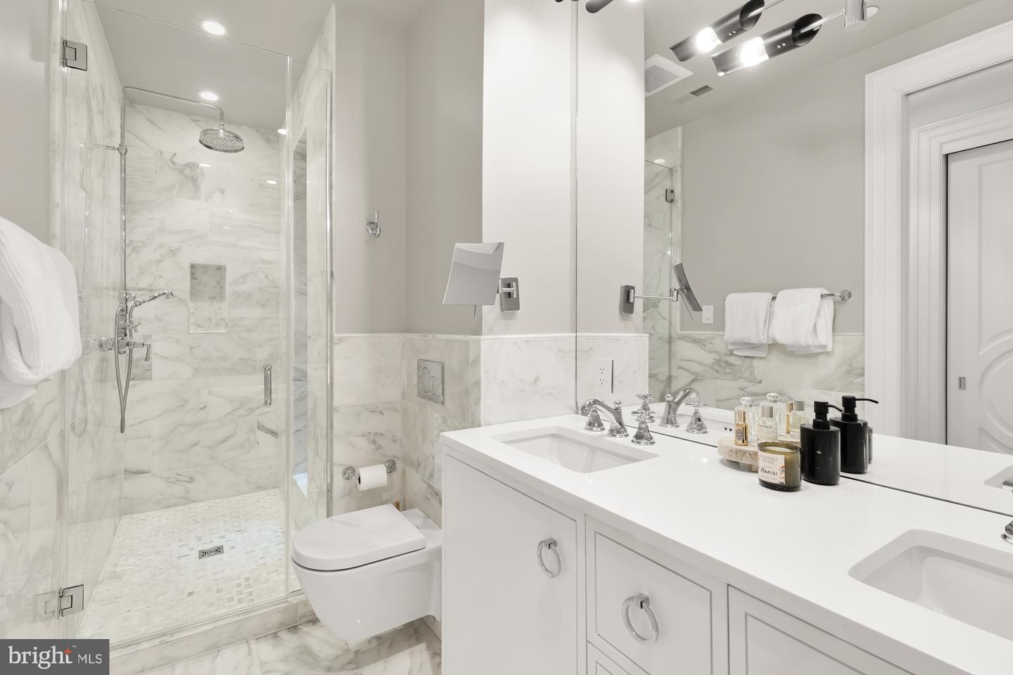 1309 R ST NW #1, WASHINGTON, District Of Columbia 20009, 3 Bedrooms Bedrooms, ,3 BathroomsBathrooms,Residential,For sale,1309 R ST NW #1,DCDC2223286 MLS # DCDC2223286