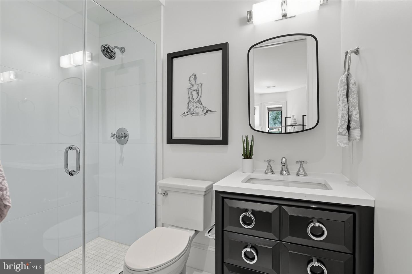 1309 R ST NW #1, WASHINGTON, District Of Columbia 20009, 3 Bedrooms Bedrooms, ,3 BathroomsBathrooms,Residential,For sale,1309 R ST NW #1,DCDC2223286 MLS # DCDC2223286