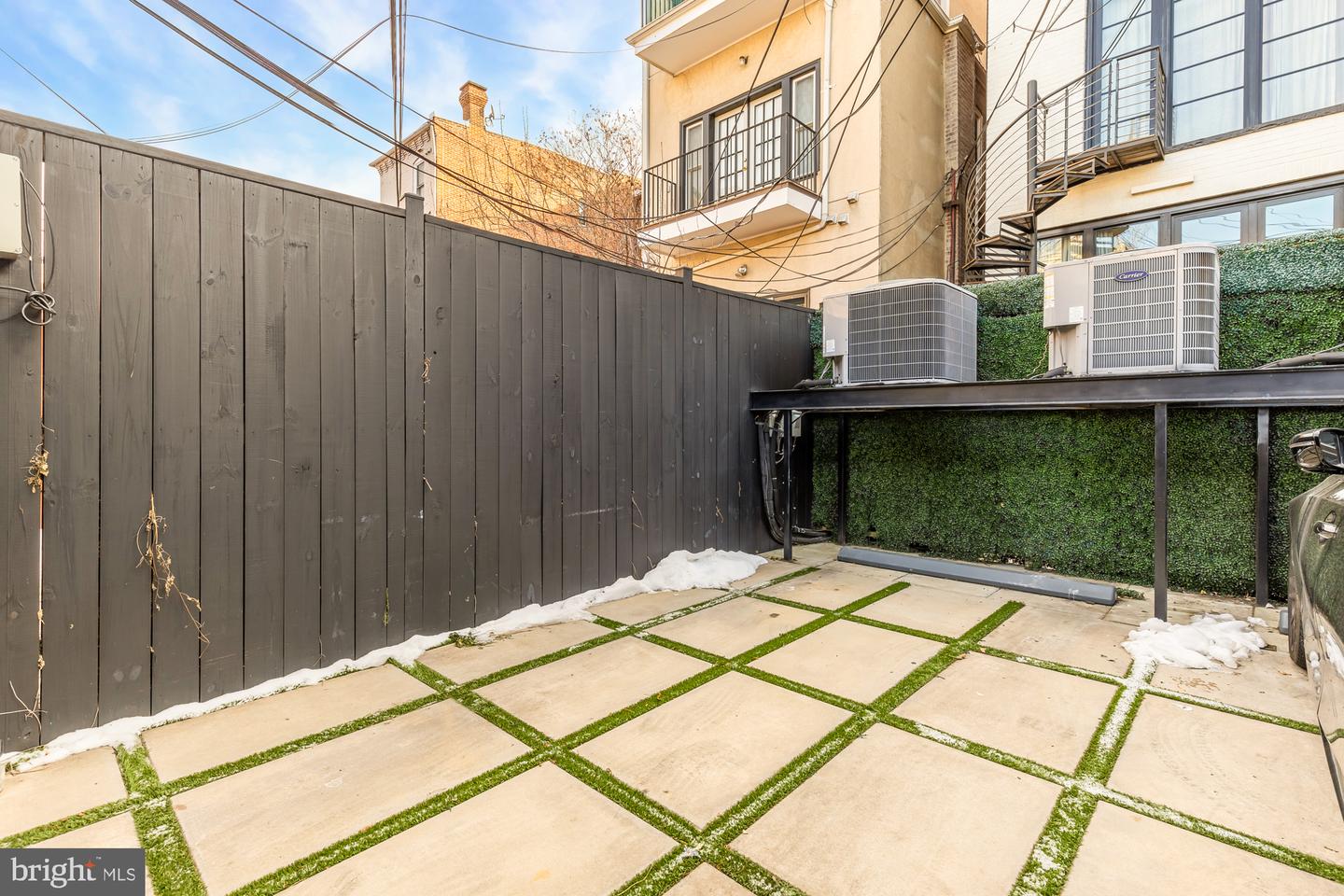 1309 R ST NW #1, WASHINGTON, District Of Columbia 20009, 3 Bedrooms Bedrooms, ,3 BathroomsBathrooms,Residential,For sale,1309 R ST NW #1,DCDC2223286 MLS # DCDC2223286