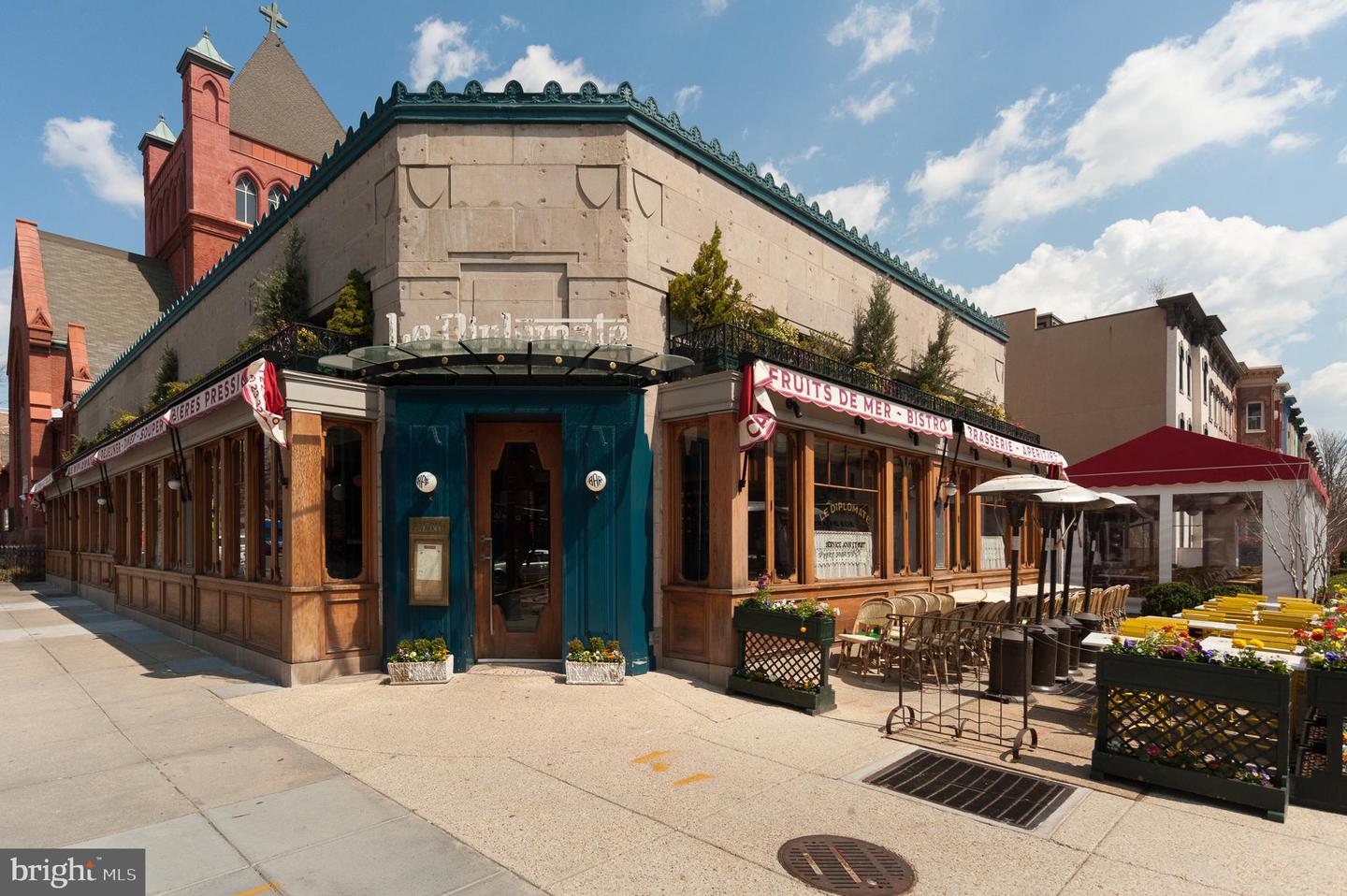 1309 R ST NW #1, WASHINGTON, District Of Columbia 20009, 3 Bedrooms Bedrooms, ,3 BathroomsBathrooms,Residential,For sale,1309 R ST NW #1,DCDC2223286 MLS # DCDC2223286