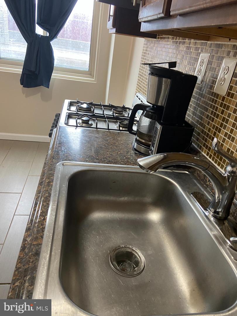 2500 N VAN DORN ST #213, ALEXANDRIA, Virginia 22302, ,1 BathroomBathrooms,Residential,For sale,2500 N VAN DORN ST #213,VAAX2049968 MLS # VAAX2049968