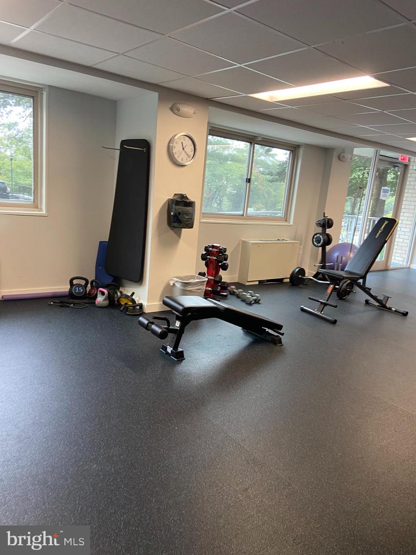 2500 N VAN DORN ST #213, ALEXANDRIA, Virginia 22302, ,1 BathroomBathrooms,Residential,For sale,2500 N VAN DORN ST #213,VAAX2049968 MLS # VAAX2049968