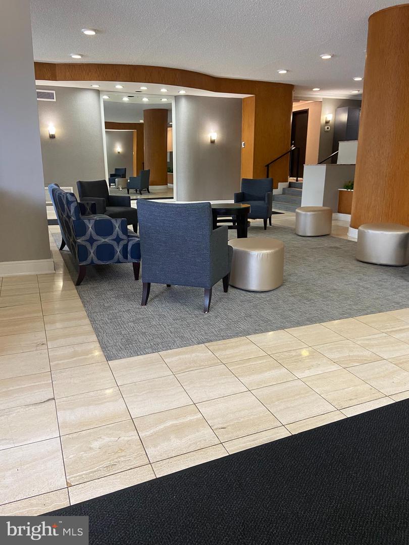 2500 N VAN DORN ST #213, ALEXANDRIA, Virginia 22302, ,1 BathroomBathrooms,Residential,For sale,2500 N VAN DORN ST #213,VAAX2049968 MLS # VAAX2049968