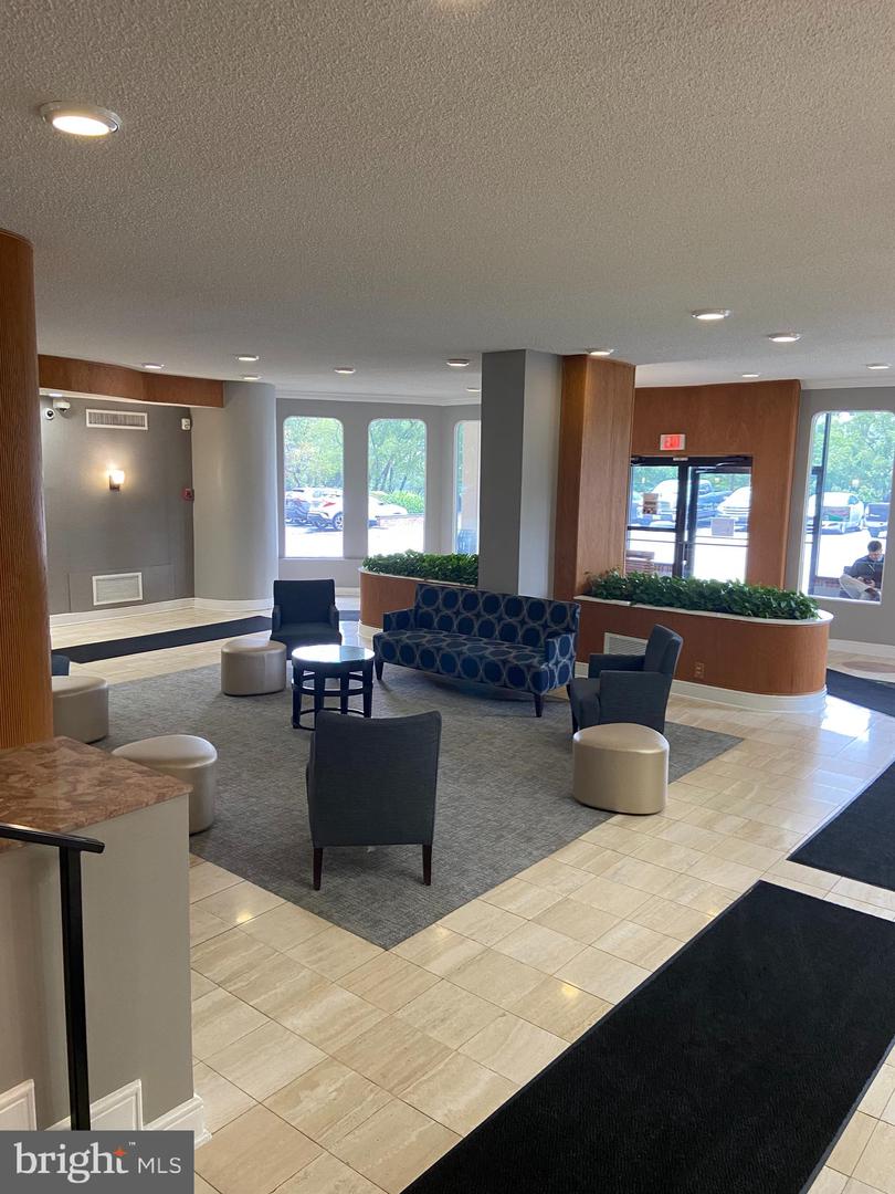2500 N VAN DORN ST #213, ALEXANDRIA, Virginia 22302, ,1 BathroomBathrooms,Residential,For sale,2500 N VAN DORN ST #213,VAAX2049968 MLS # VAAX2049968