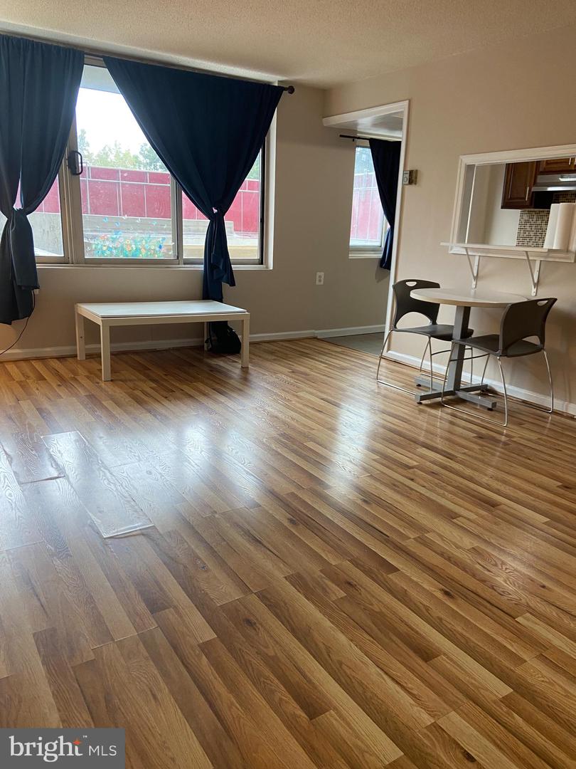 2500 N VAN DORN ST #213, ALEXANDRIA, Virginia 22302, ,1 BathroomBathrooms,Residential,For sale,2500 N VAN DORN ST #213,VAAX2049968 MLS # VAAX2049968