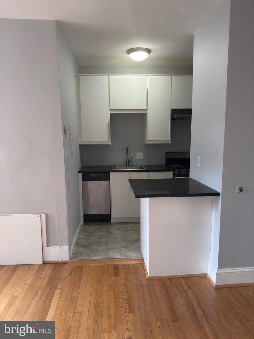 1954 COLUMBIA RD NW #508, WASHINGTON, District Of Columbia 20009, ,1 BathroomBathrooms,Residential,For sale,1954 COLUMBIA RD NW #508,DCDC2223358 MLS # DCDC2223358 1954 COLUMBIA RD NW #508, WASHINGTON, District Of Columbia 20009, ,1 BathroomBathrooms,Residential,For sale,1954 COLUMBIA RD NW #508,DCDC2223358 MLS # DCDC2223358