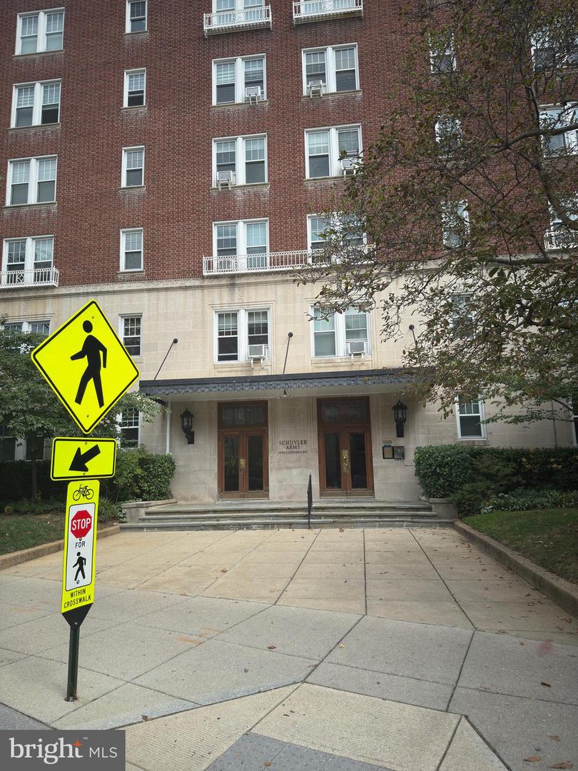 1954 COLUMBIA RD NW #508, WASHINGTON, District Of Columbia 20009, ,1 BathroomBathrooms,Residential,For sale,1954 COLUMBIA RD NW #508,DCDC2223358 MLS # DCDC2223358 1954 COLUMBIA RD NW #508, WASHINGTON, District Of Columbia 20009, ,1 BathroomBathrooms,Residential,For sale,1954 COLUMBIA RD NW #508,DCDC2223358 MLS # DCDC2223358