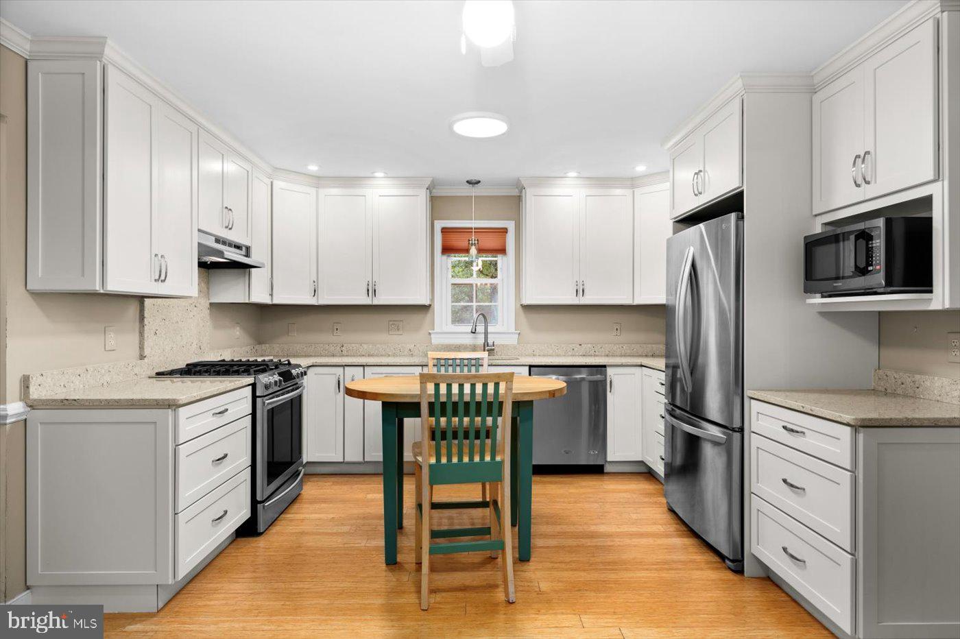 101 CLEREMONT DR, FREDERICKSBURG, Virginia 22405, 4 Bedrooms Bedrooms, ,4 BathroomsBathrooms,Residential,For sale,101 CLEREMONT DR,VAST2042794 MLS # VAST2042794