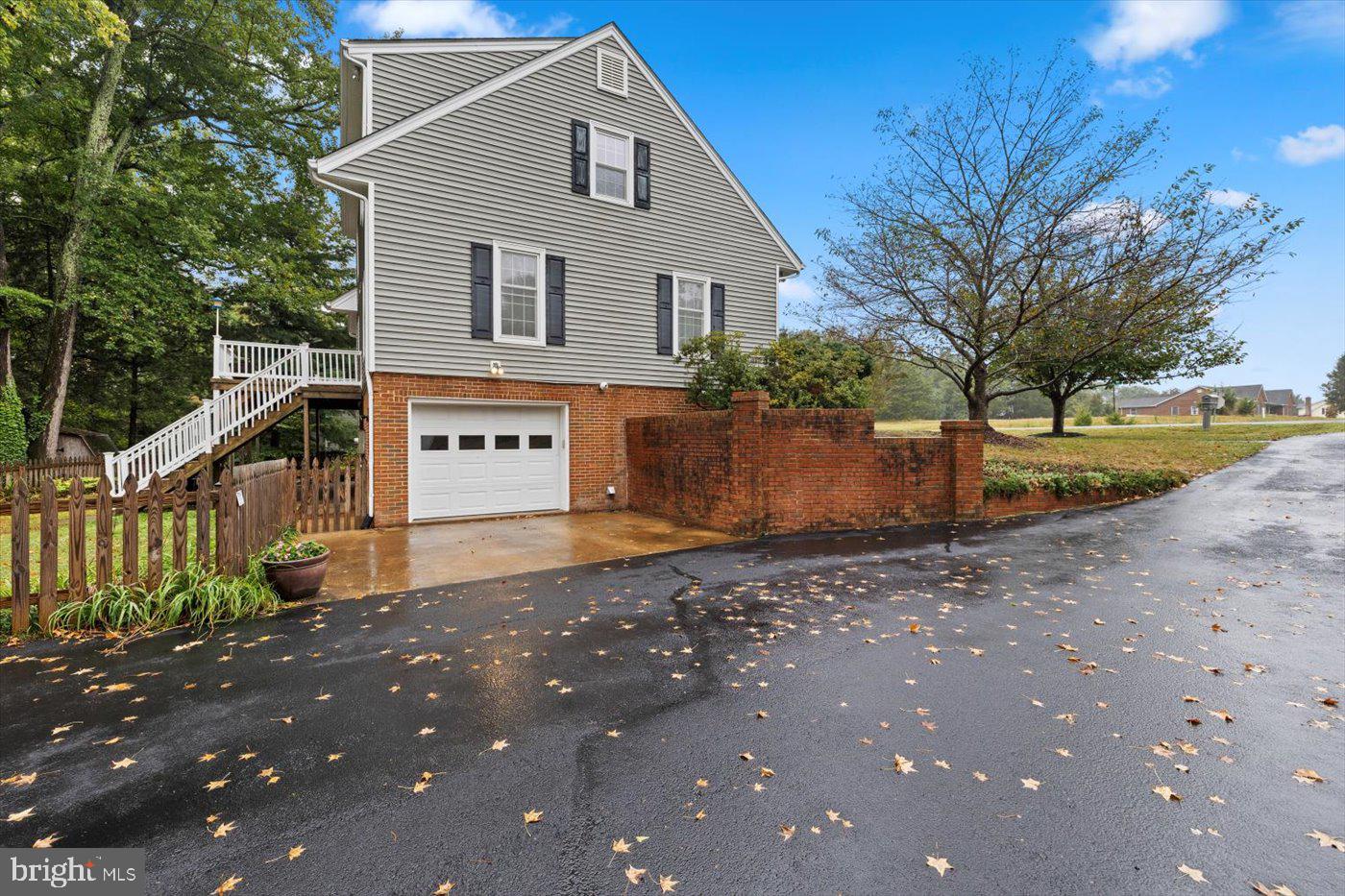 101 CLEREMONT DR, FREDERICKSBURG, Virginia 22405, 4 Bedrooms Bedrooms, ,4 BathroomsBathrooms,Residential,For sale,101 CLEREMONT DR,VAST2042794 MLS # VAST2042794