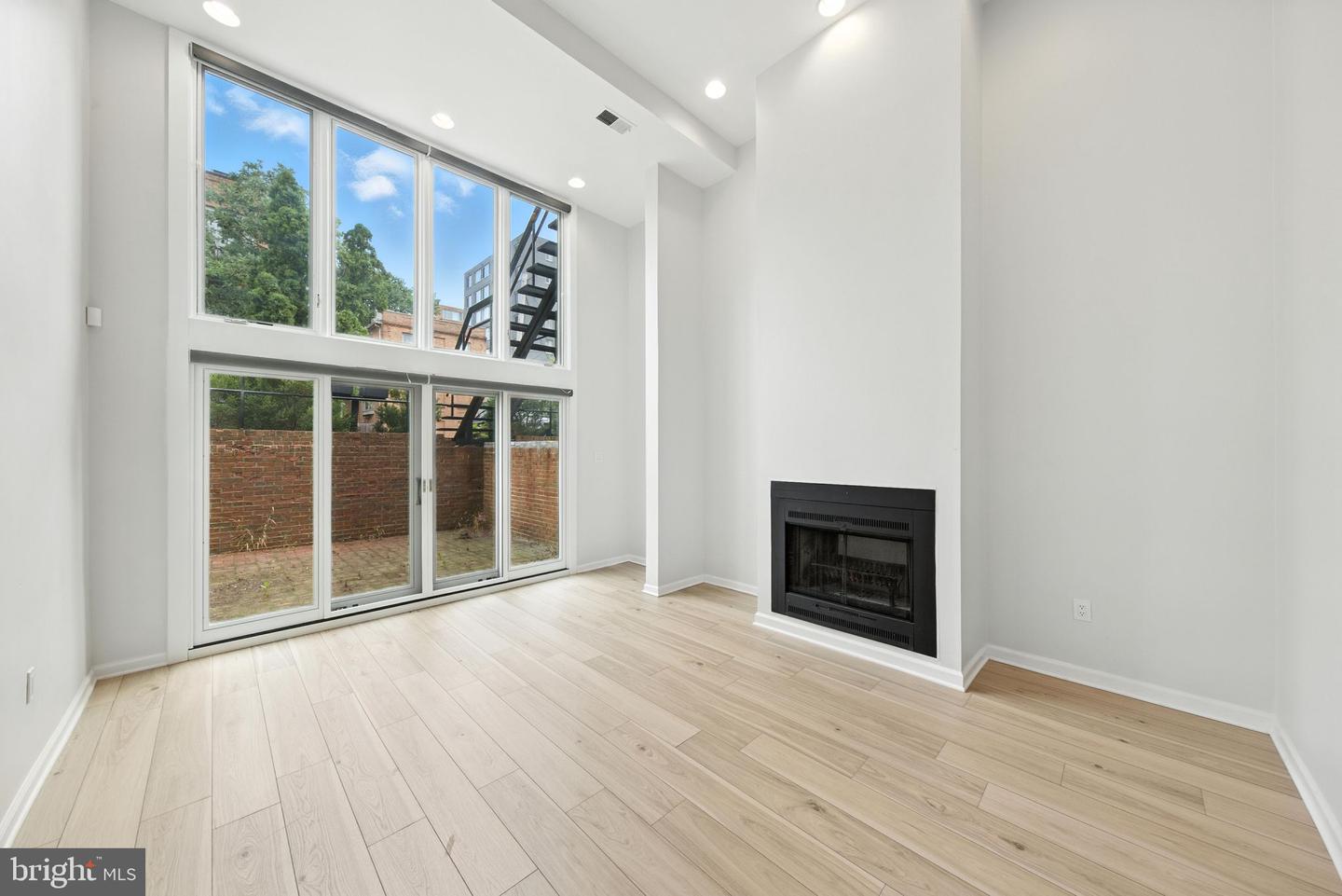 2519 I ST NW #1, WASHINGTON, District Of Columbia 20037, 2 Bedrooms Bedrooms, ,2 BathroomsBathrooms,Residential,For sale,2519 I ST NW #1,DCDC2223398 MLS # DCDC2223398 2519 I ST NW #1, WASHINGTON, District Of Columbia 20037, 2 Bedrooms Bedrooms, ,2 BathroomsBathrooms,Residential,For sale,2519 I ST NW #1,DCDC2223398 MLS # DCDC2223398