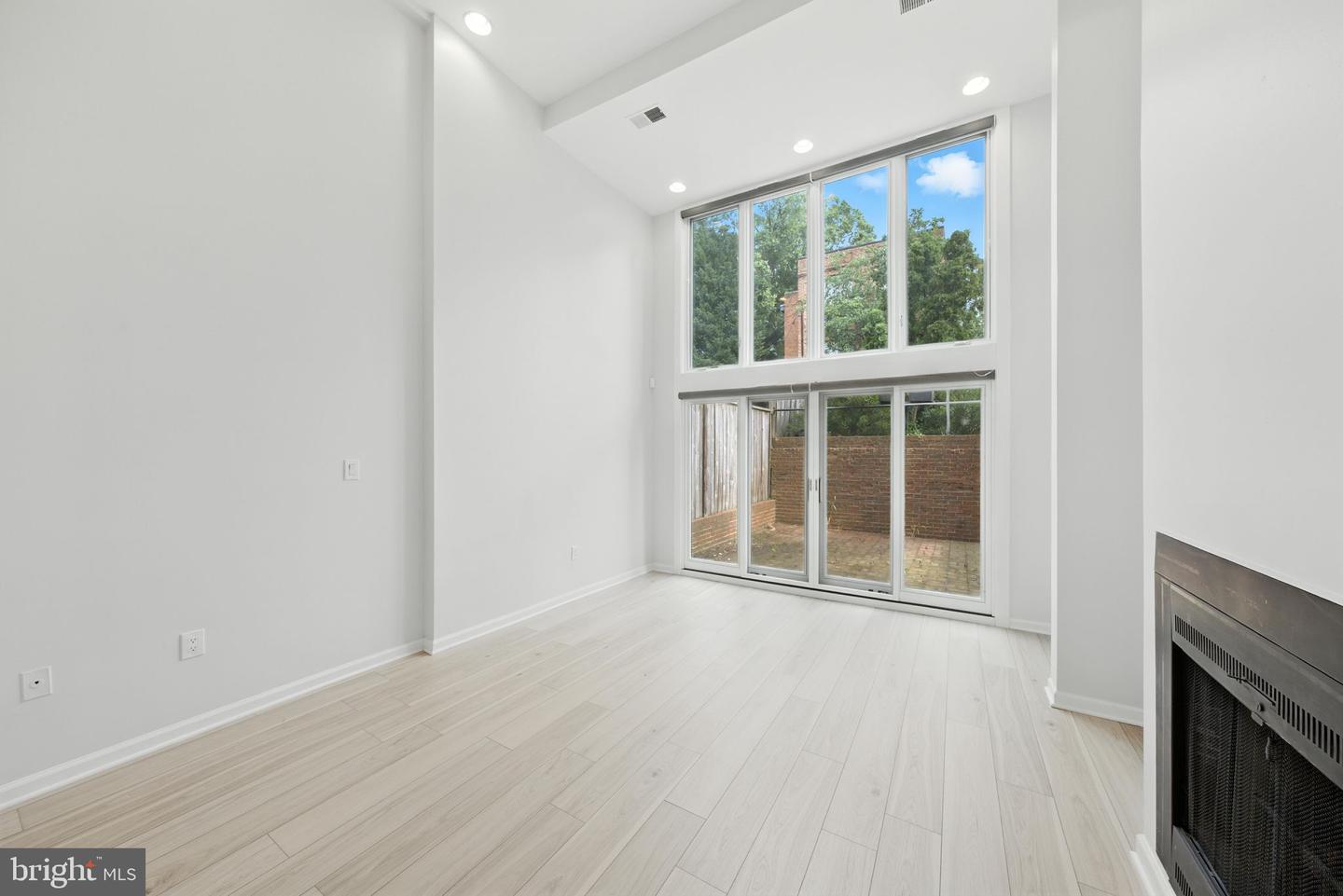 2519 I ST NW #1, WASHINGTON, District Of Columbia 20037, 2 Bedrooms Bedrooms, ,2 BathroomsBathrooms,Residential,For sale,2519 I ST NW #1,DCDC2223398 MLS # DCDC2223398 2519 I ST NW #1, WASHINGTON, District Of Columbia 20037, 2 Bedrooms Bedrooms, ,2 BathroomsBathrooms,Residential,For sale,2519 I ST NW #1,DCDC2223398 MLS # DCDC2223398