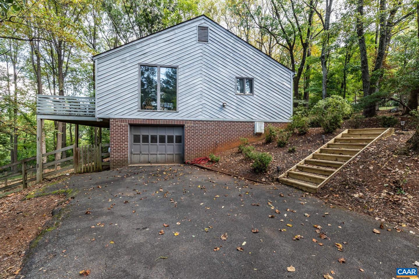 1880 NORTH PANTOPS DR, CHARLOTTESVILLE, Virginia 22911, 4 Bedrooms Bedrooms, ,3 BathroomsBathrooms,Residential,For sale,1880 NORTH PANTOPS DR,669181 MLS # 669181